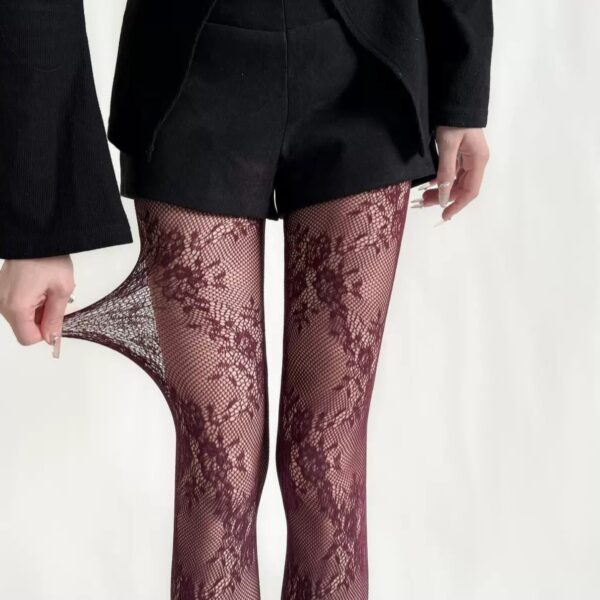 Kimmy Lace Tights: Plum