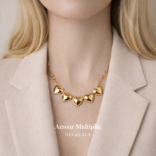A A. Amour Multiplié Necklace