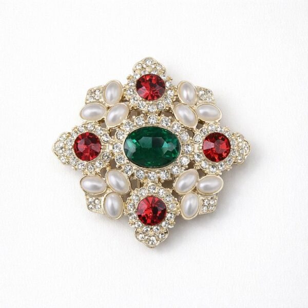 Victoria Broche