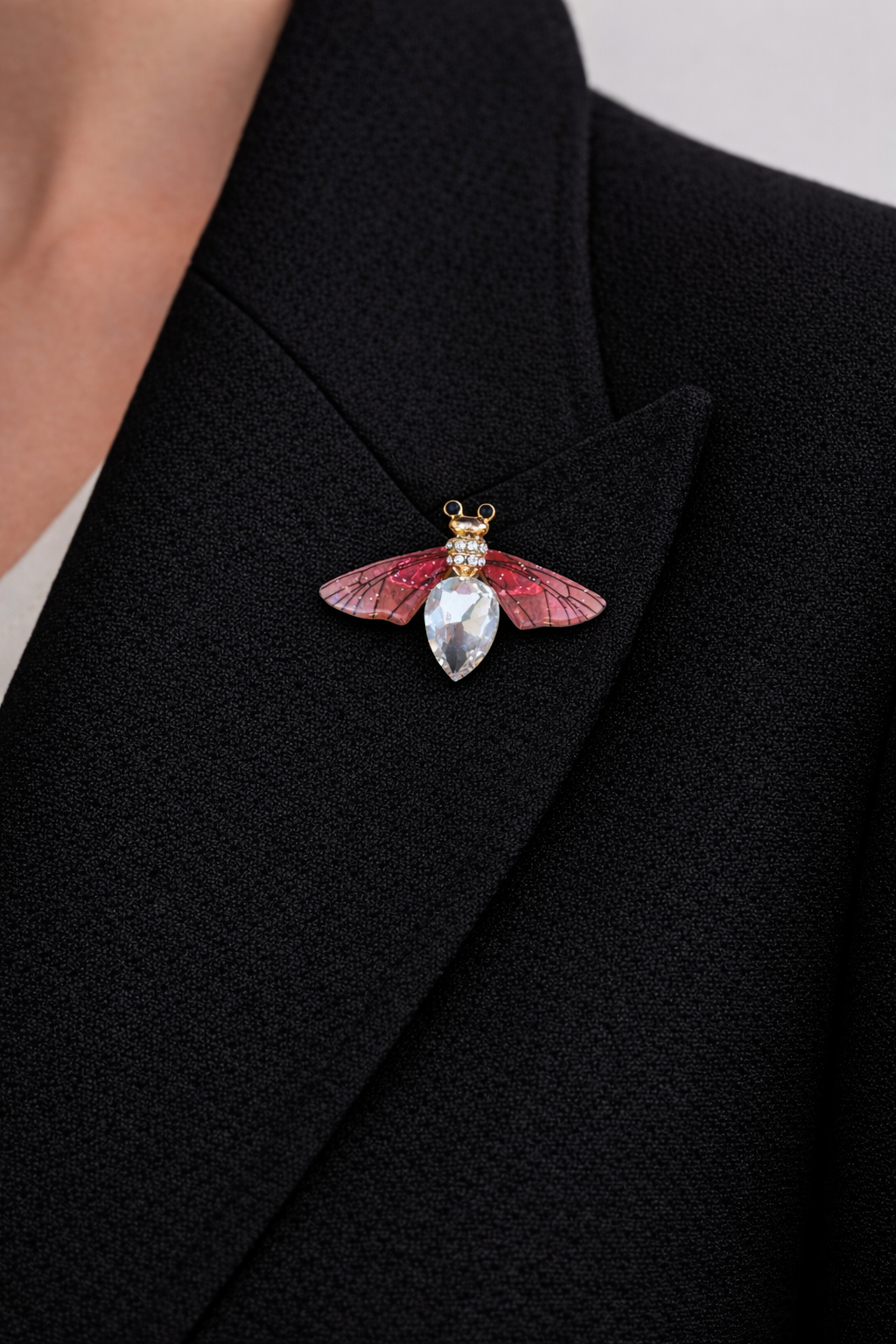 1003058870 A. Pink Crystal Dragonfly Broche