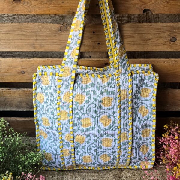 Quilted Tote Bags: Golden Bloom