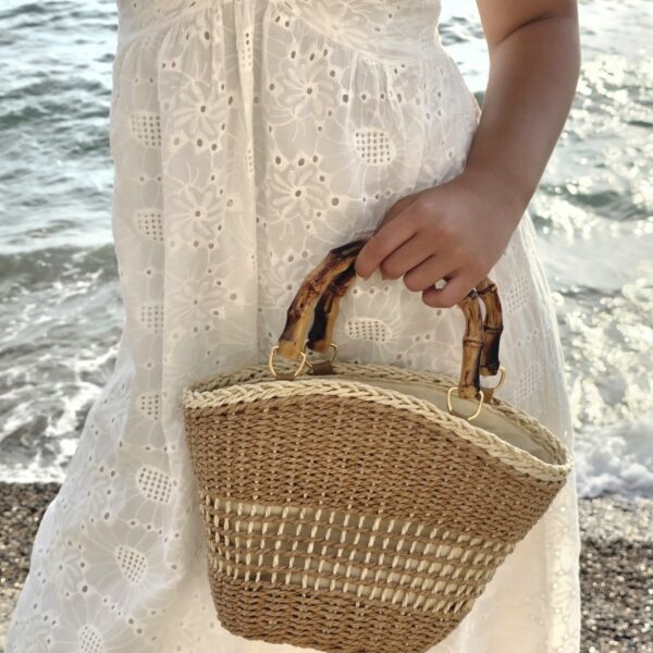 A. Sila's basket Bag