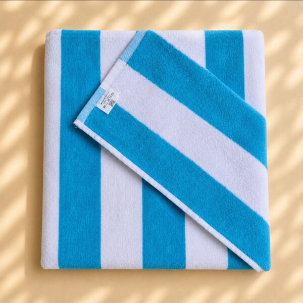 A. Retro Stripped towel: Turquoise