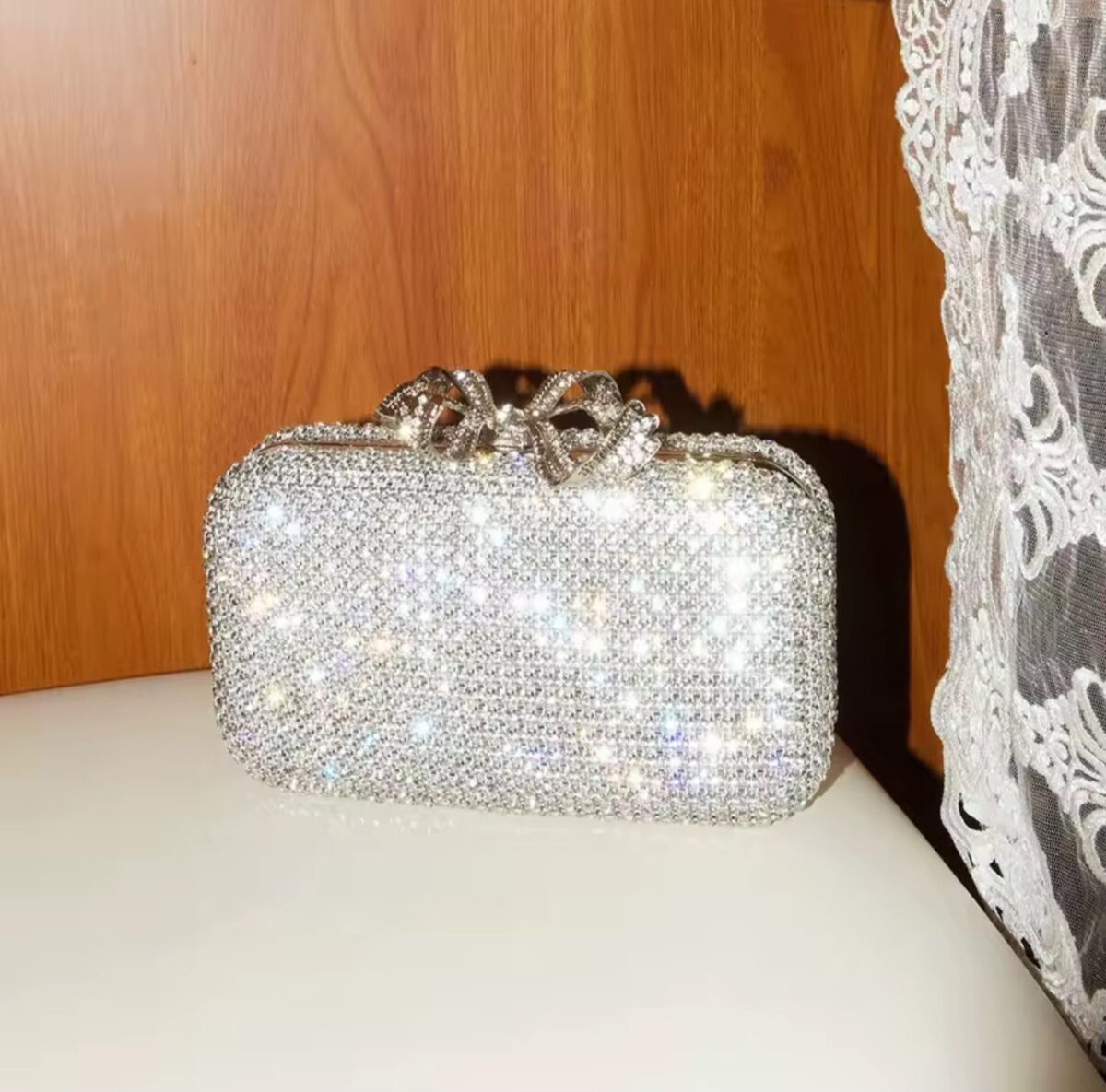 1003616956 Royal Ribbon Silver Clutch