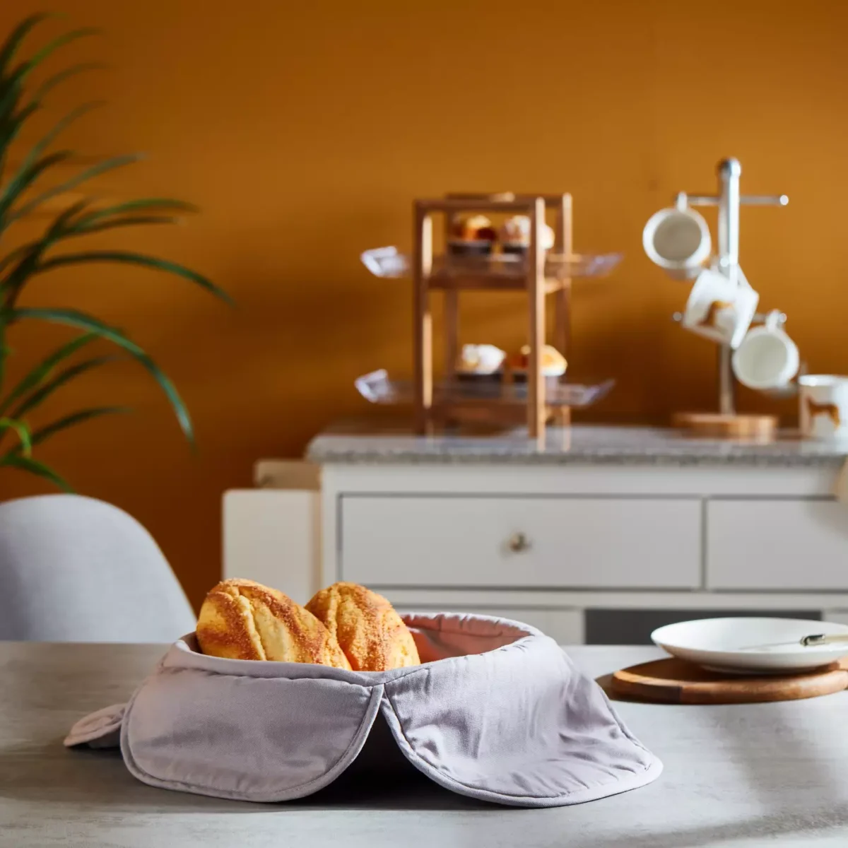 Nyle bread Basket - Image 