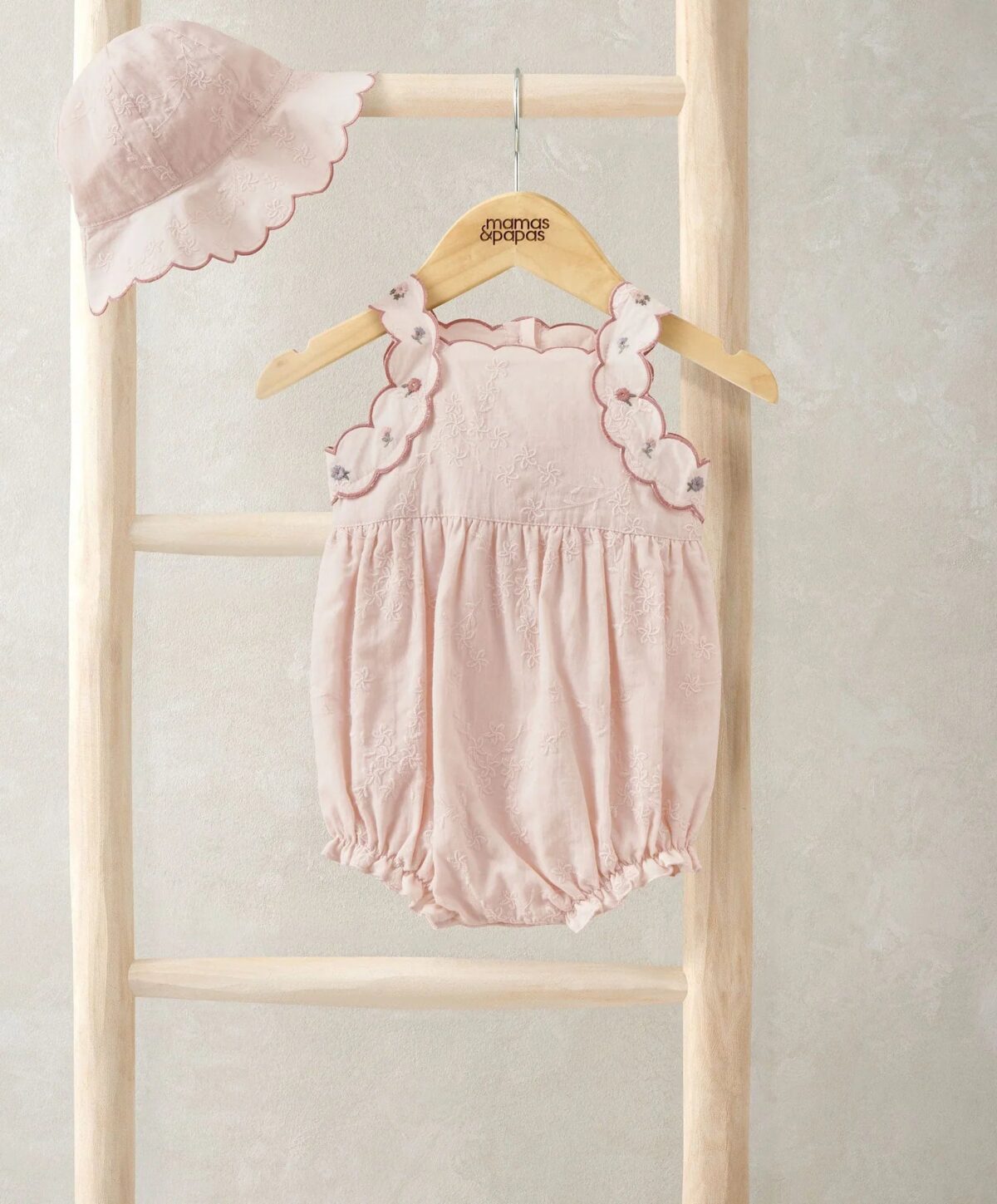 S42LN5VB2_a160f8f2-cdb7-47a3-9a9e-ffb61b77f128 French Pink Romper & Sun Hat