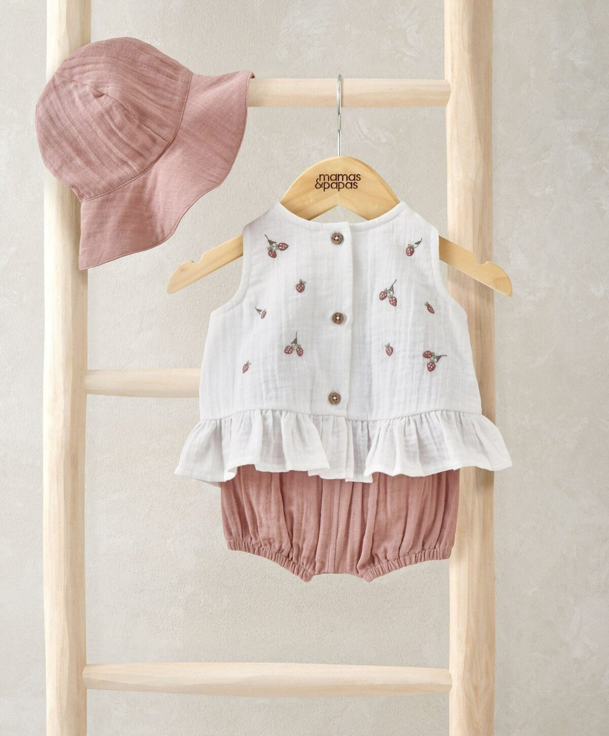 S685N2IB2_849723df-26e2-4f04-98ea-06928b5c0b0c Peony Bloomers, Swing Top & Hat Outfit Set