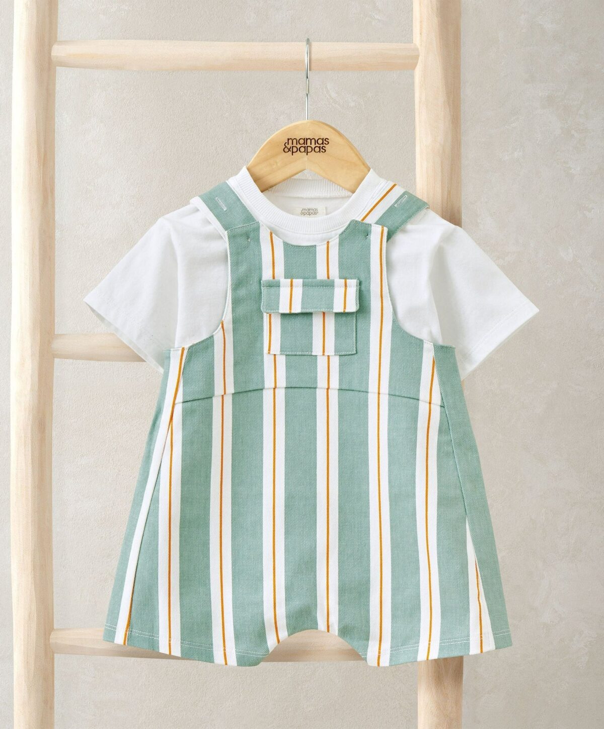 S760N2XB4_4918ddca-5cd2-4955-a225-e713bce1415f Striped Short Dungarees and T-shirt