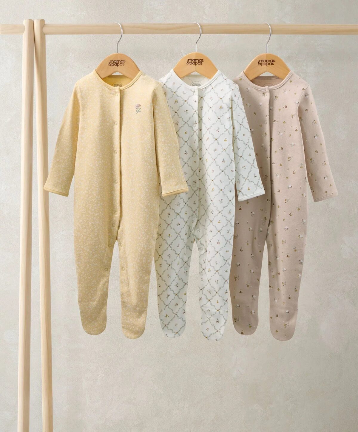 S79FM7KB1_21689108-05c1-44f7-a17d-24976079cf07 Heritage Floral Sleepsuits (Pack of 3)