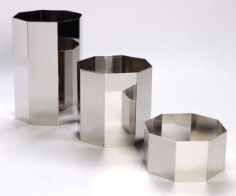Octagonal risers15x15cm H 12cm S/S Gold Matt Hammered