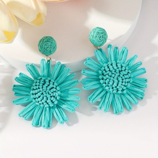 Raffia Daisy Large Earrings: Turquoise