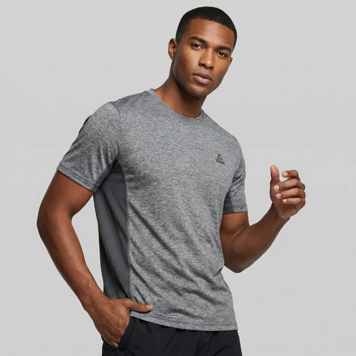 Peak Men Round Neck Breathable Quick Dry Plus Cool Running T-shirt With Reflective Lower Back Logo - Image 
