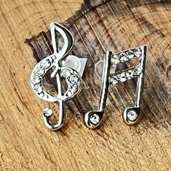 Melodic Sparkle: Silver